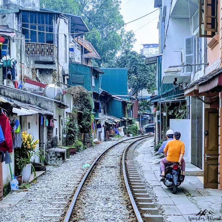 Chuyên gia Hotspot Matrix phân tích: Ông bà dặn: